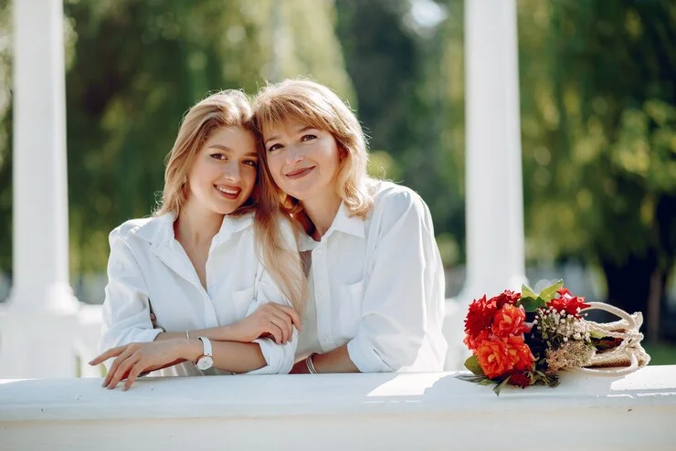 mother daughter photoshoot outfit ideas