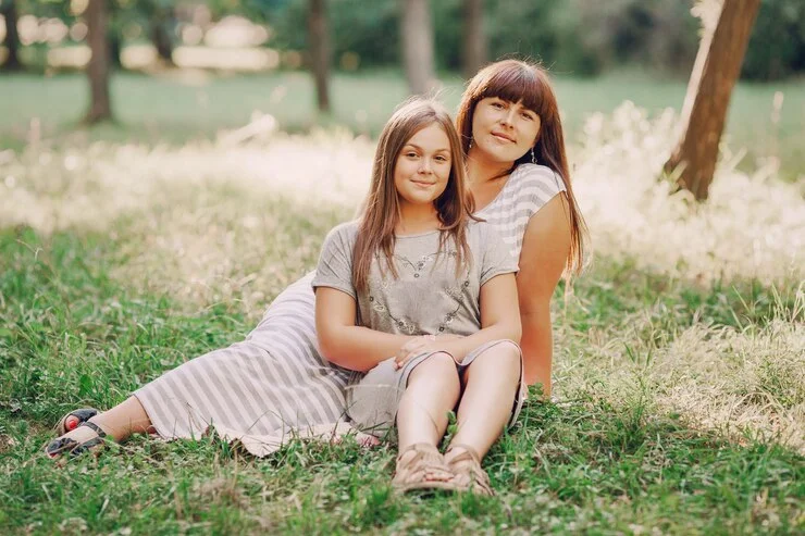 Creative Mother Daughter Photoshoot Ideas